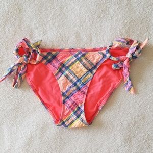 New Victoria's Secret Plaid Bikini Bottoms XS NEW!